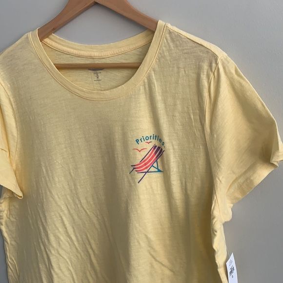 New Old Navy Graphic Soft-Washed Crew-Neck Tee - Picture 2 of 7